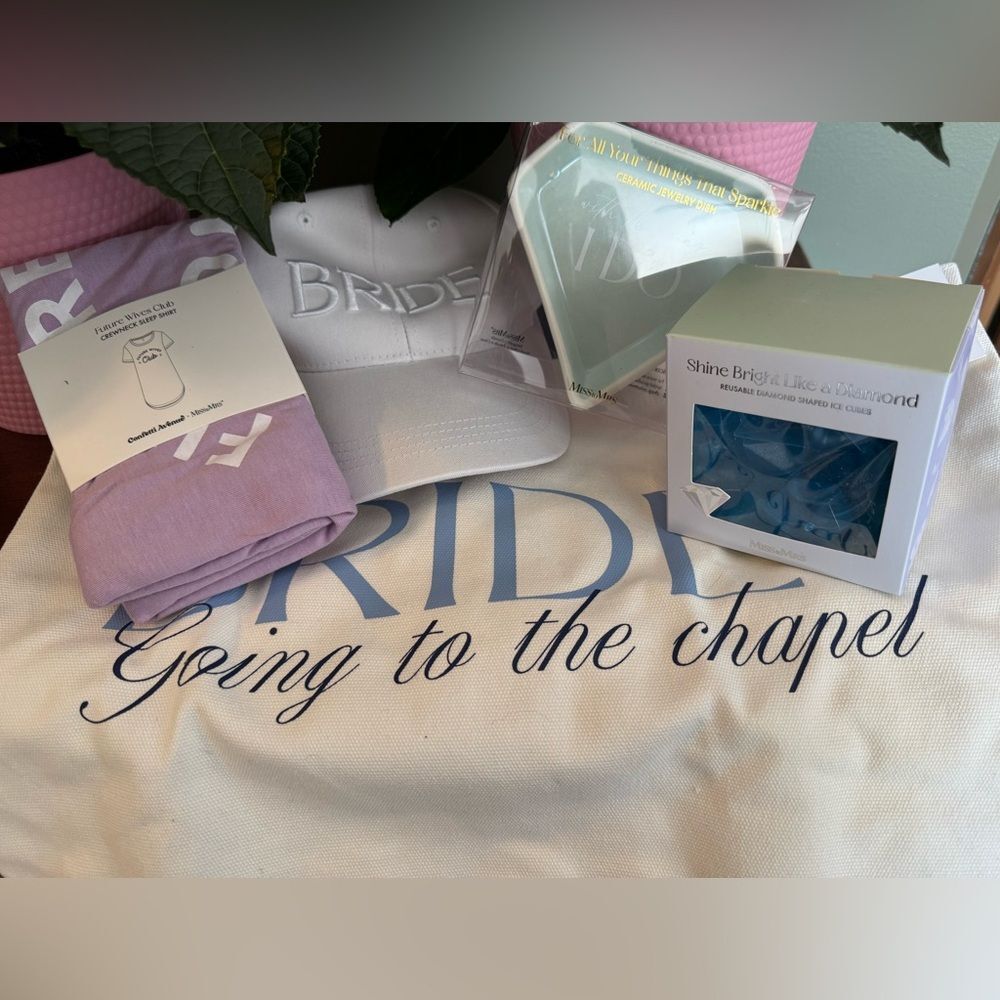 Miss to Mrs bride bundle NWT